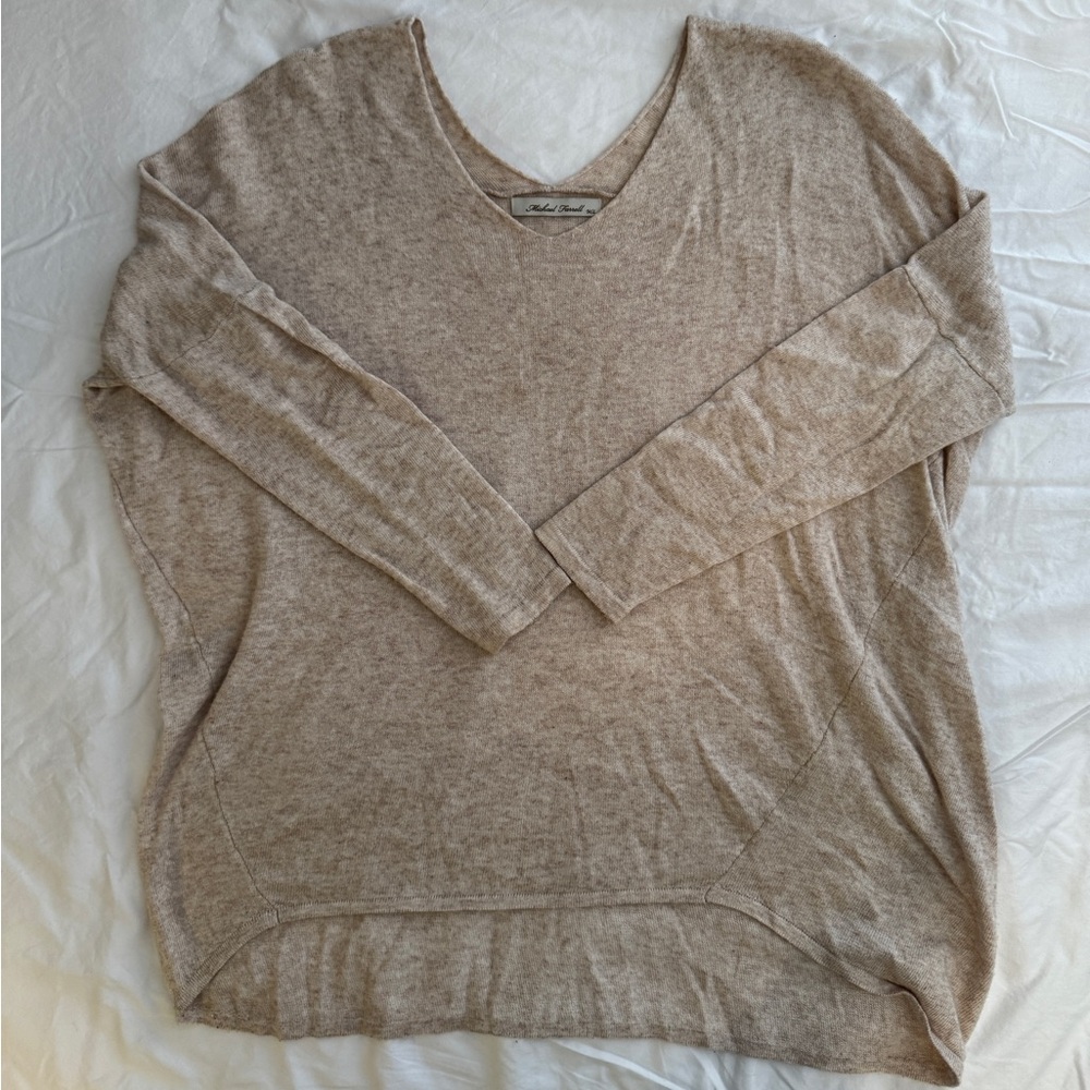 Chic Beige V-Neck Sweater